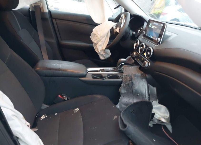 Photo 5 of 2024 Nissan Sentra SV XTRONIC CVT (VIN 3N1AB8CV3RY261701)