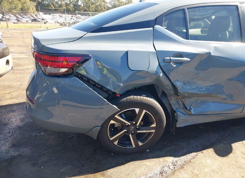 Photo 6 of 2024 Nissan Sentra SV XTRONIC CVT (VIN 3N1AB8CV3RY265196)