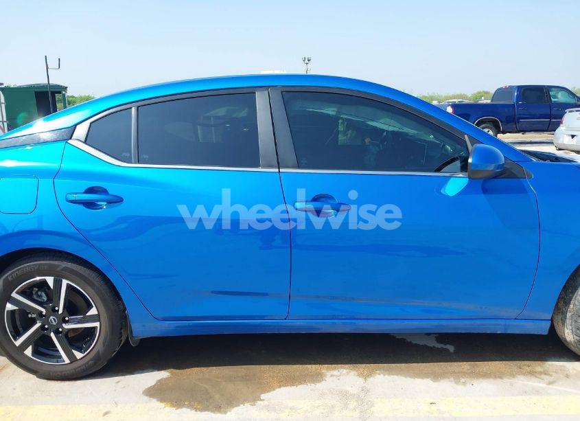 Photo 13 of 2024 Nissan Sentra SV XTRONIC CVT (VIN 3N1AB8CV3RY282385)