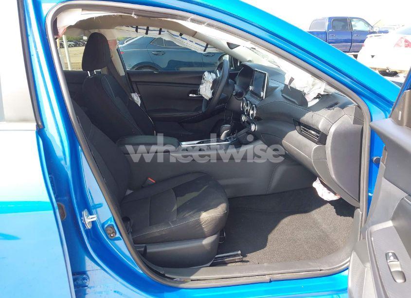 Photo 5 of 2024 Nissan Sentra SV XTRONIC CVT (VIN 3N1AB8CV3RY282385)