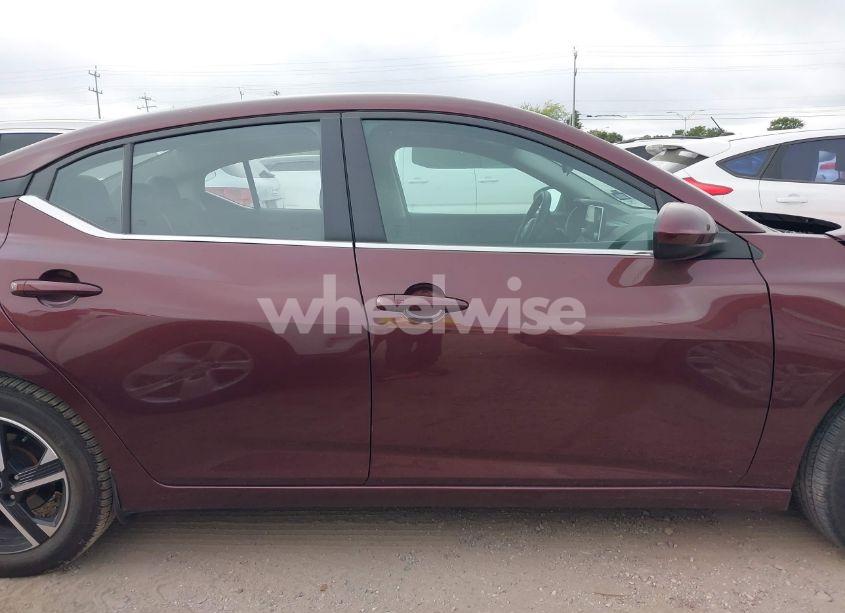 Photo 13 of 2024 Nissan Sentra SV XTRONIC CVT (VIN 3N1AB8CV3RY314977)