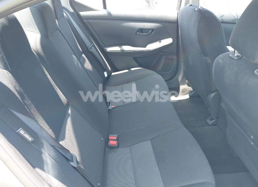 Photo 8 of 2025 Nissan Sentra SV (VIN 3N1AB8CV3SY305914)