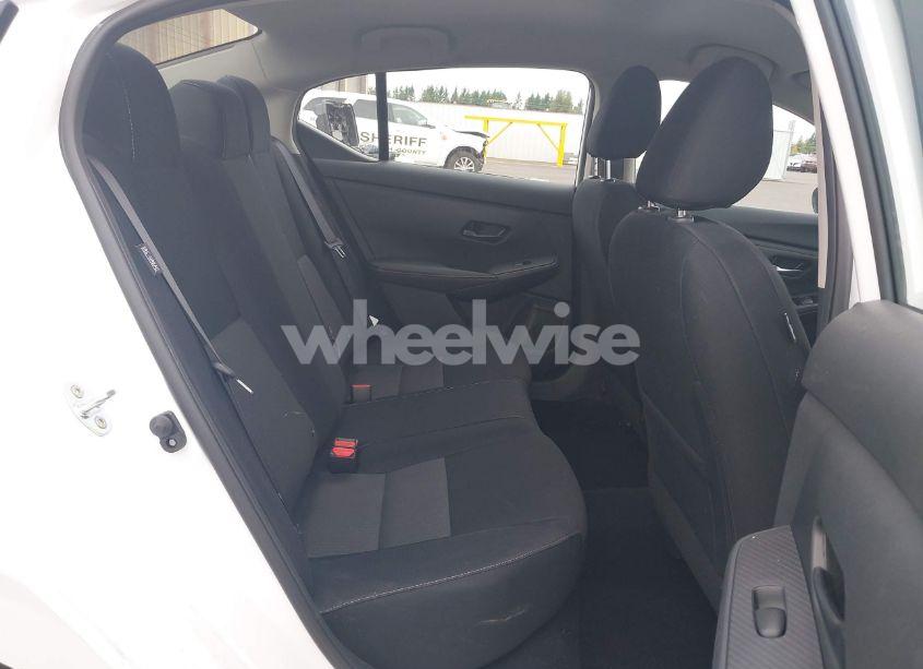 Photo 8 of 2025 Nissan Sentra SV (VIN 3N1AB8CV3SY312040)