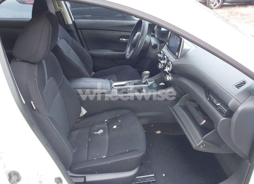 Photo 5 of 2020 Nissan Sentra SV XTRONIC CVT (VIN 3N1AB8CV4LY227886)