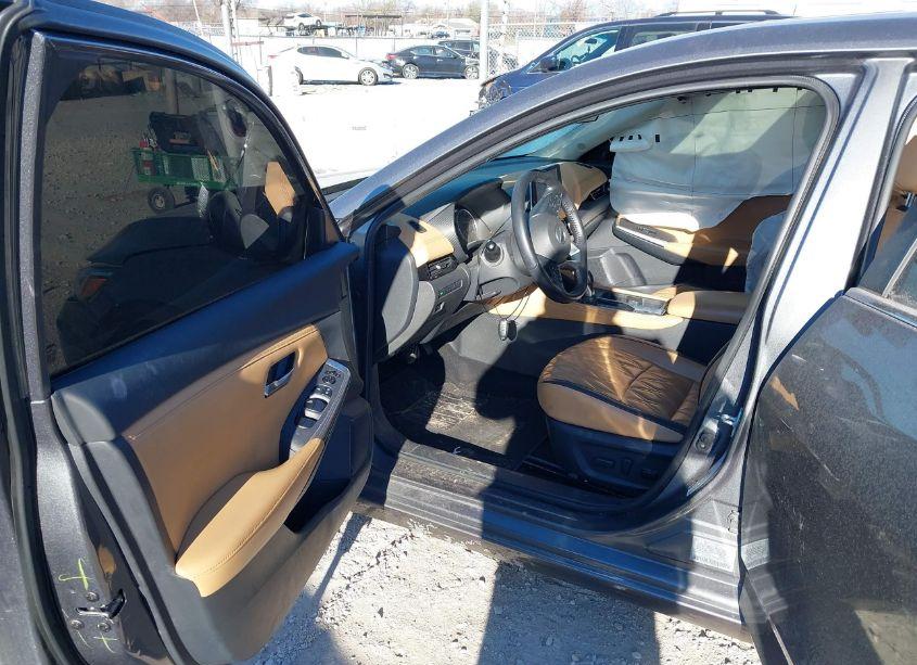 Photo 5 of 2020 Nissan Sentra SV XTRONIC CVT (VIN 3N1AB8CV4LY286551)