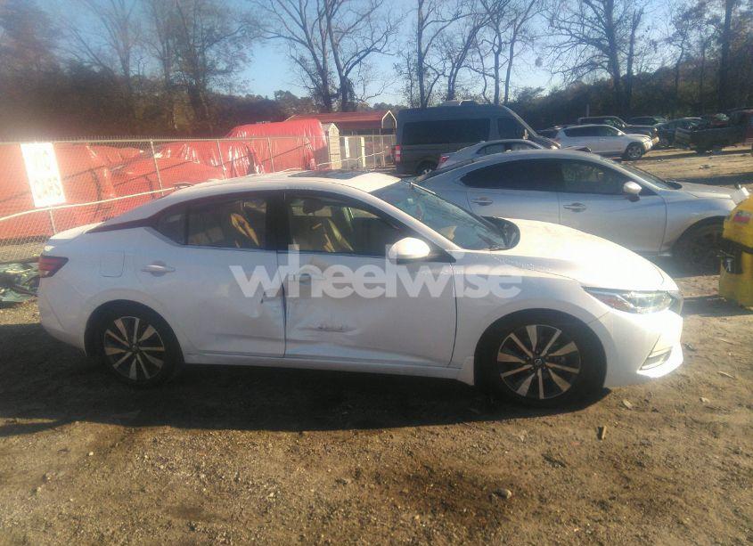 Photo 13 of 2020 Nissan Sentra SV XTRONIC CVT (VIN 3N1AB8CV4LY292477)