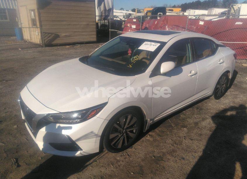 Photo 2 of 2020 Nissan Sentra SV XTRONIC CVT (VIN 3N1AB8CV4LY292477)