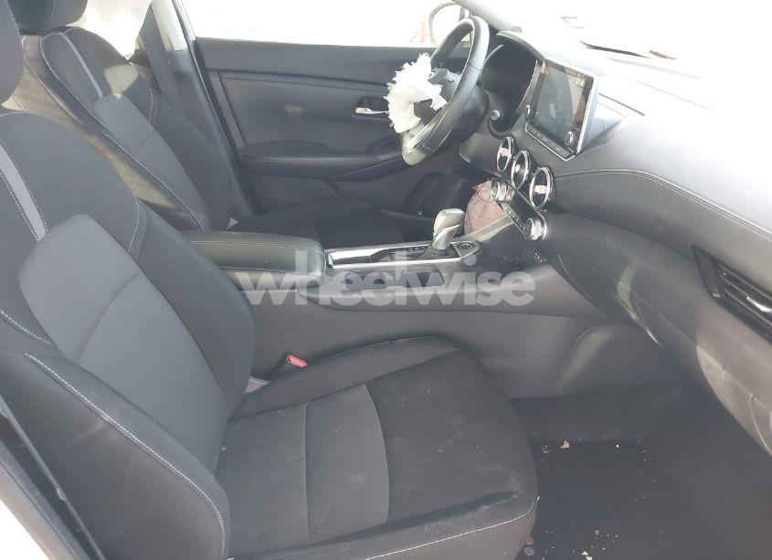 Photo 5 of 2021 Nissan Sentra SV XTRONIC CVT (VIN 3N1AB8CV4MY220650)