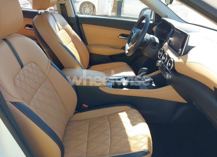 Photo 5 of 2021 Nissan Sentra SV XTRONIC CVT (VIN 3N1AB8CV4MY243734)