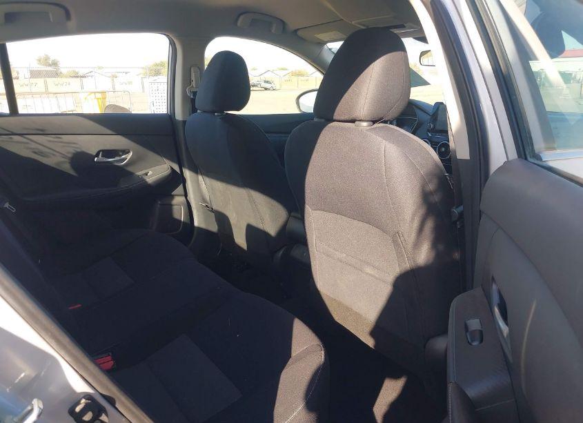 Photo 8 of 2021 Nissan Sentra SV XTRONIC CVT (VIN 3N1AB8CV4MY293064)