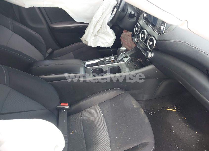 Photo 5 of 2021 Nissan Sentra SV XTRONIC CVT (VIN 3N1AB8CV4MY293551)