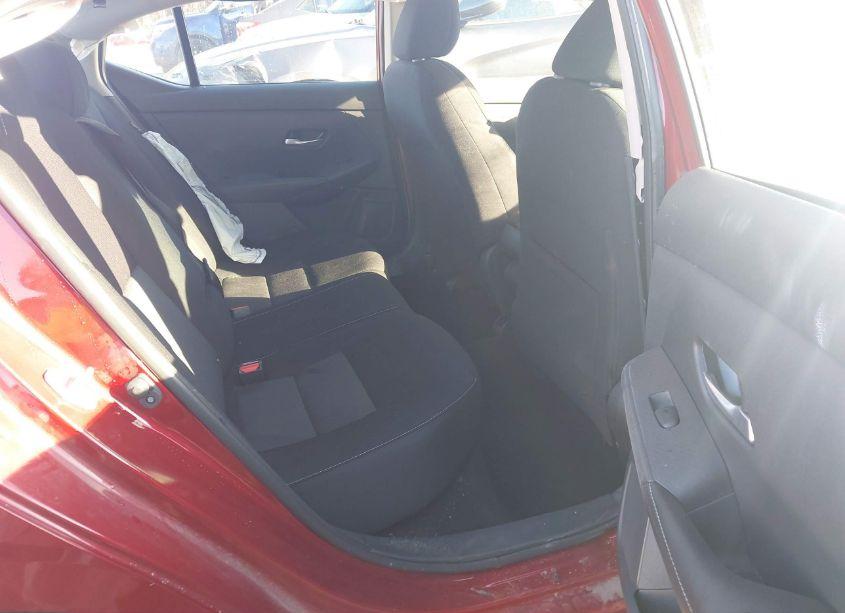 Photo 8 of 2022 Nissan Sentra SV XTRONIC CVT (VIN 3N1AB8CV4NY211349)