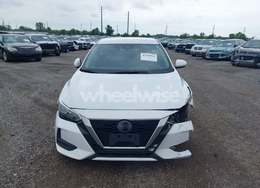 Photo 12 of 2022 Nissan Sentra SV XTRONIC CVT (VIN 3N1AB8CV4NY227941)