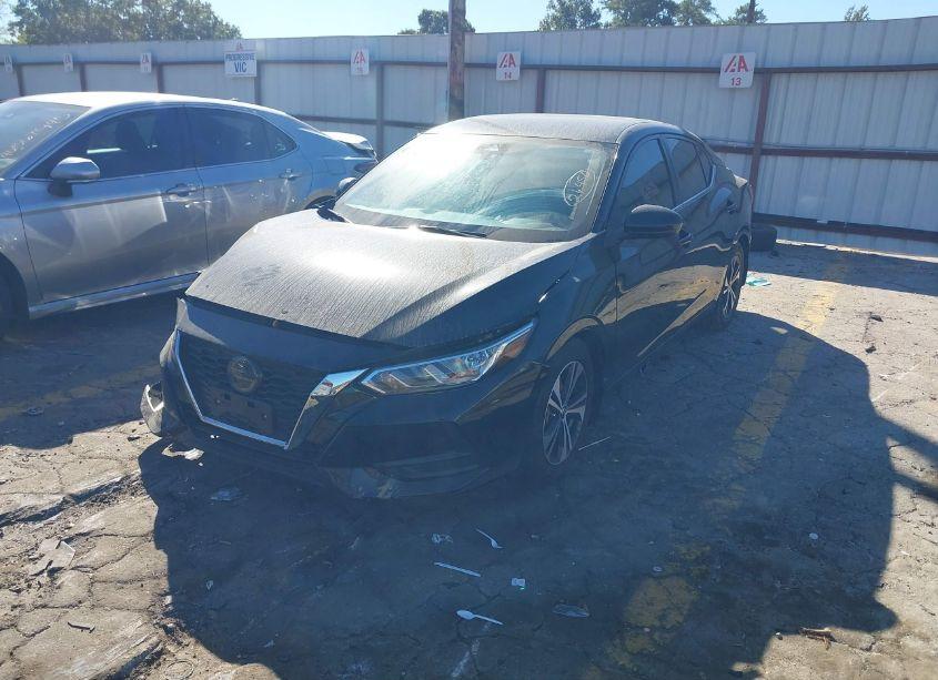Photo 2 of 2022 Nissan Sentra SV XTRONIC CVT (VIN 3N1AB8CV4NY229219)