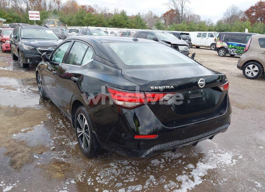 Photo 3 of 2022 Nissan Sentra SV XTRONIC CVT (VIN 3N1AB8CV4NY230256)