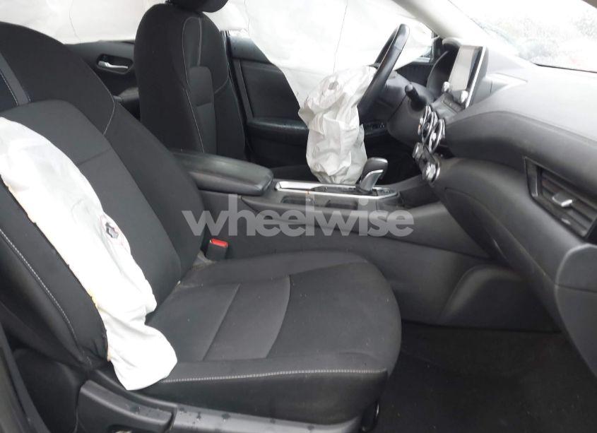 Photo 5 of 2022 Nissan Sentra SV XTRONIC CVT (VIN 3N1AB8CV4NY230256)