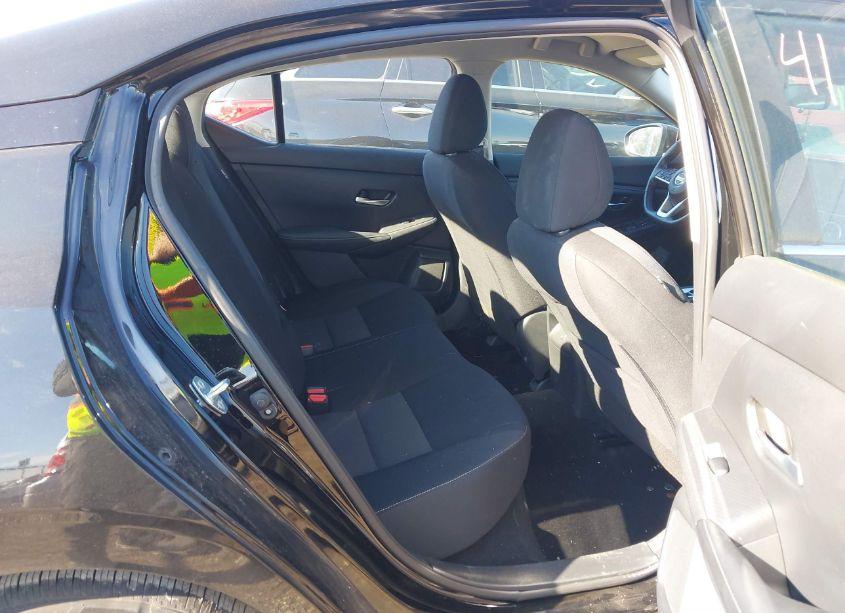 Photo 8 of 2022 Nissan Sentra SV XTRONIC CVT (VIN 3N1AB8CV4NY299545)