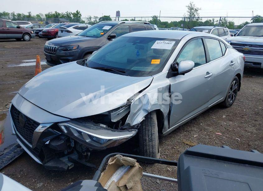 Photo 2 of 2022 Nissan Sentra SV XTRONIC CVT (VIN 3N1AB8CV4NY301245)