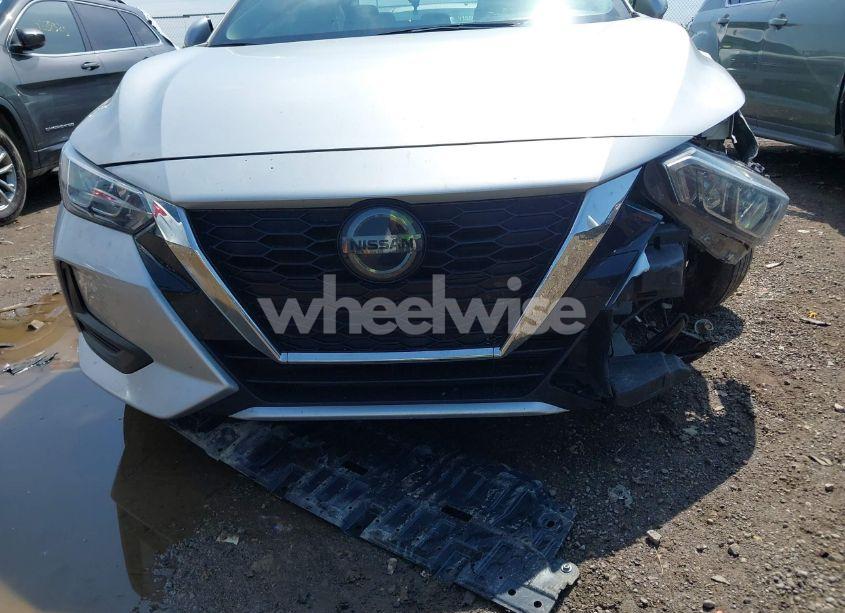 Photo 6 of 2022 Nissan Sentra SV XTRONIC CVT (VIN 3N1AB8CV4NY301245)