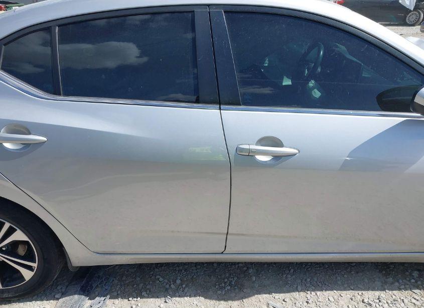 Photo 13 of 2022 Nissan Sentra SV XTRONIC CVT (VIN 3N1AB8CV4NY302881)