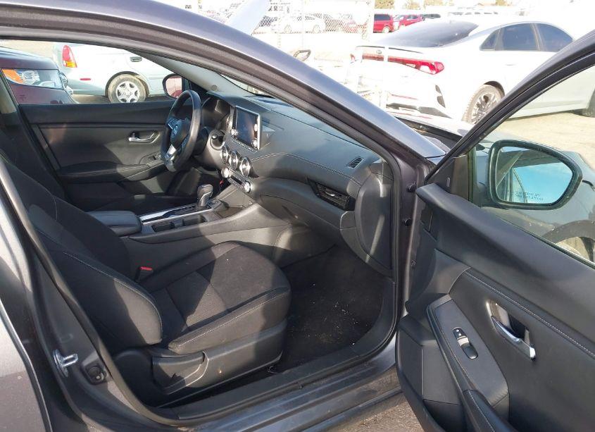 Photo 5 of 2023 Nissan Sentra SV XTRONIC CVT (VIN 3N1AB8CV4PY251644)