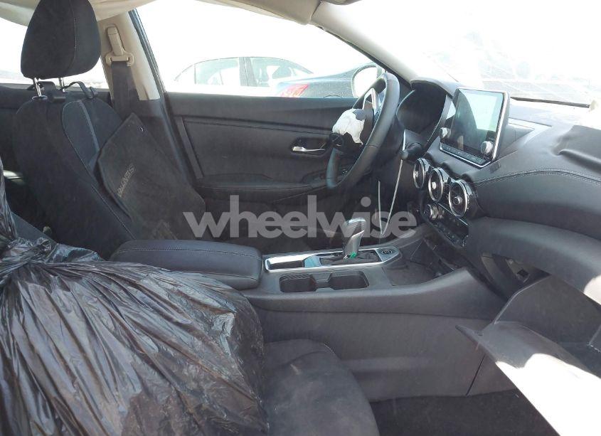 Photo 5 of 2023 Nissan Sentra SV XTRONIC CVT (VIN 3N1AB8CV4PY323717)