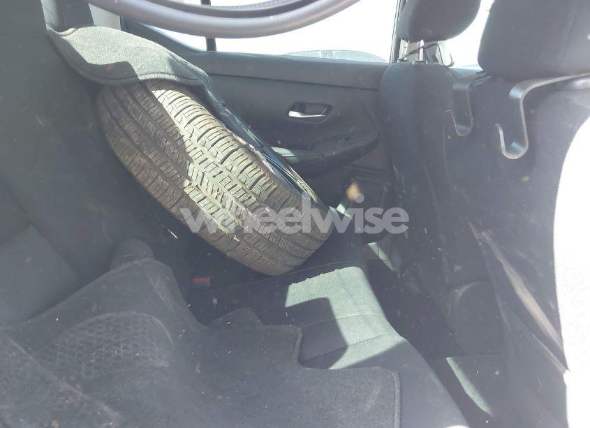 Photo 8 of 2023 Nissan Sentra SV XTRONIC CVT (VIN 3N1AB8CV4PY323717)