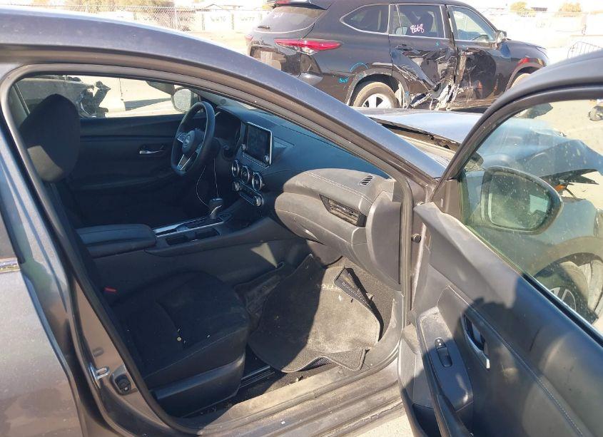 Photo 5 of 2024 Nissan Sentra SV XTRONIC CVT (VIN 3N1AB8CV4RY267684)