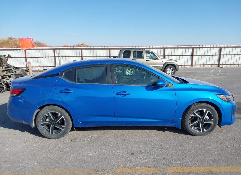 Photo 13 of 2024 Nissan Sentra SV XTRONIC CVT (VIN 3N1AB8CV4RY273999)