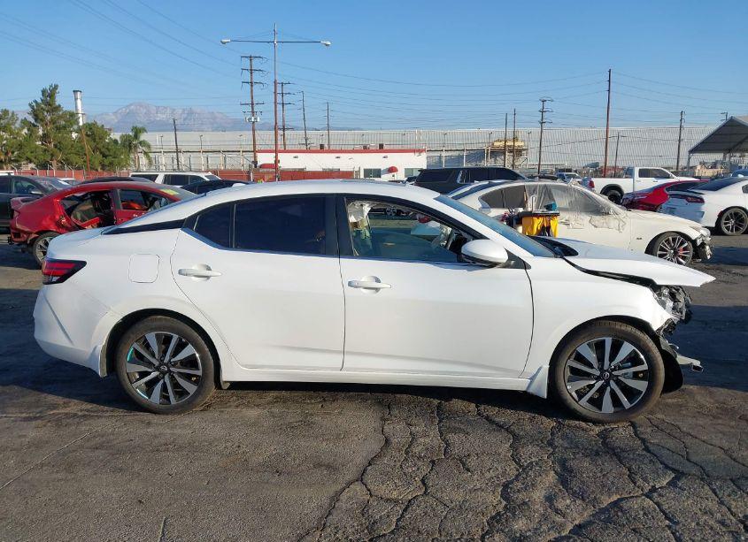 Photo 14 of 2024 Nissan Sentra SV XTRONIC CVT (VIN 3N1AB8CV4RY291161)