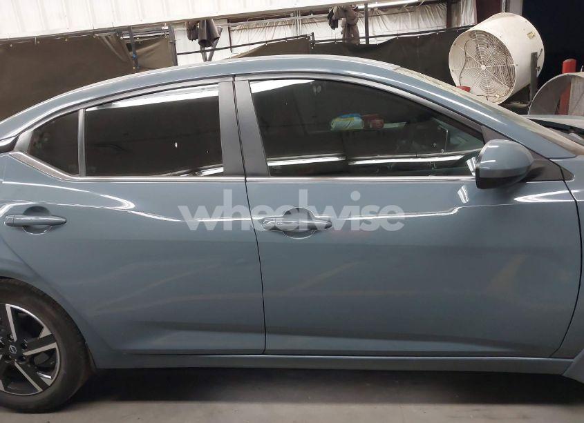 Photo 13 of 2024 Nissan Sentra SV XTRONIC CVT (VIN 3N1AB8CV4RY362696)