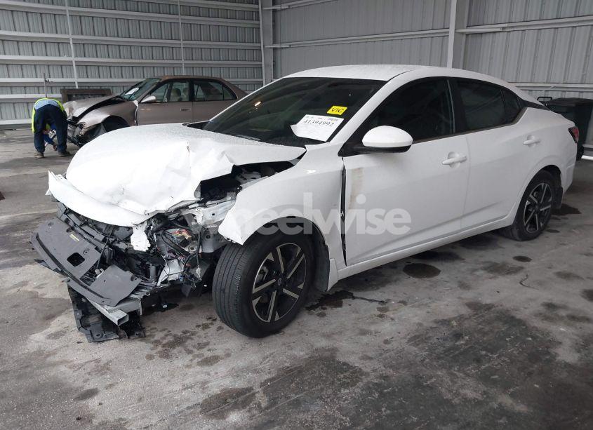 Photo 2 of 2024 Nissan Sentra SV XTRONIC CVT (VIN 3N1AB8CV4RY381104)