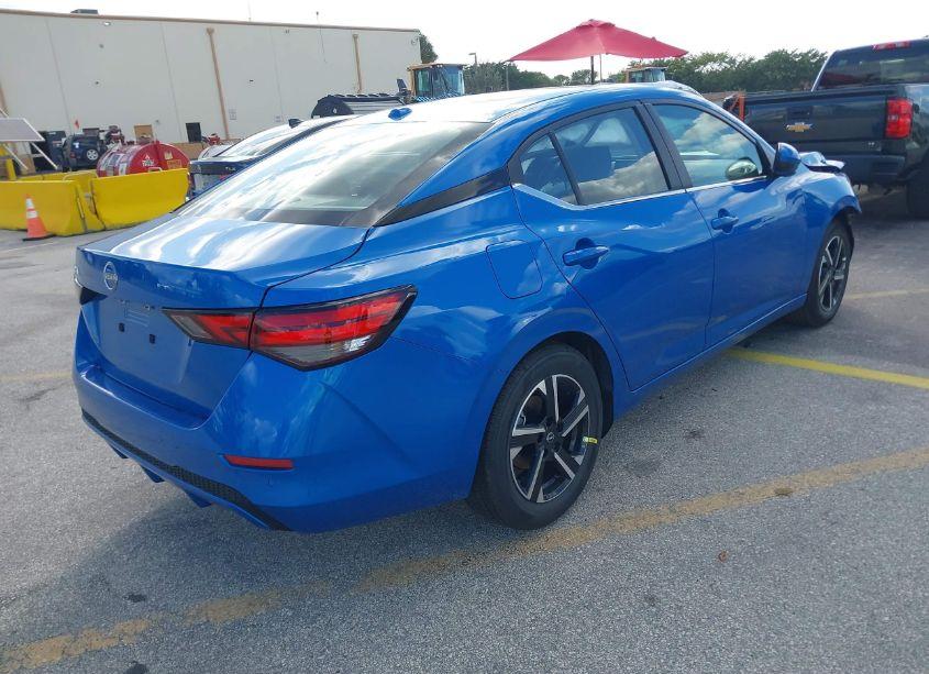 Photo 4 of 2025 Nissan Sentra SV (VIN 3N1AB8CV4SY256691)