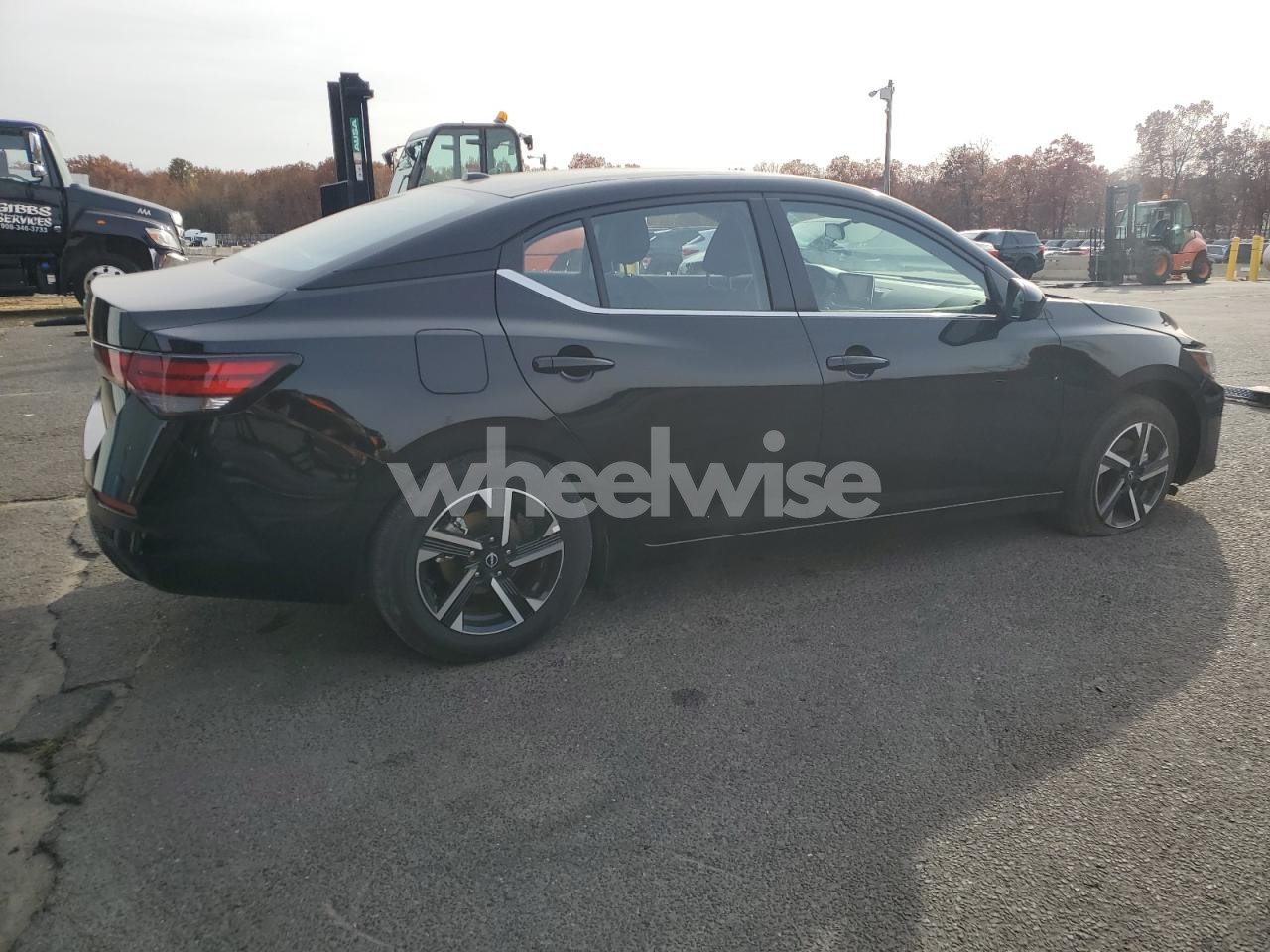 Photo 3 of 2025 NISSAN SENTRA SV (VIN 3N1AB8CV4SY385630)