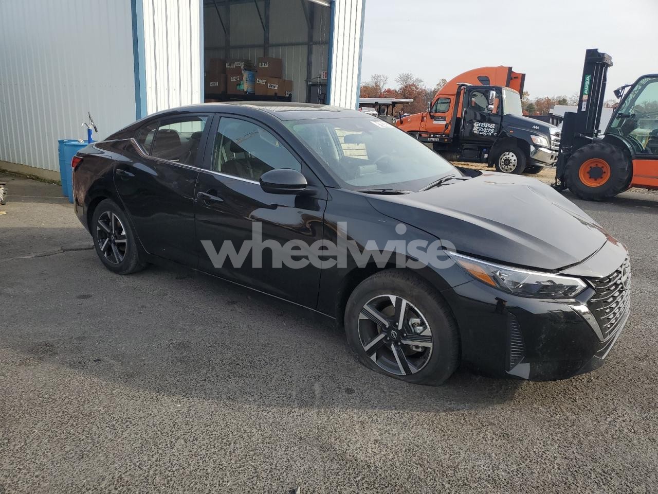 Photo 4 of 2025 NISSAN SENTRA SV (VIN 3N1AB8CV4SY385630)