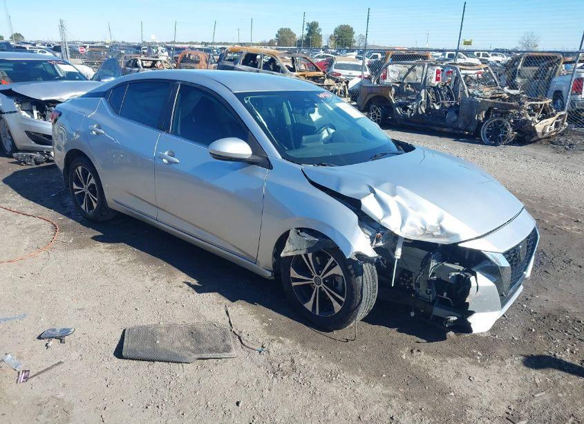 2020 Nissan Sentra SV XTRONIC CVT (VIN 3N1AB8CV5LY252053) main photo