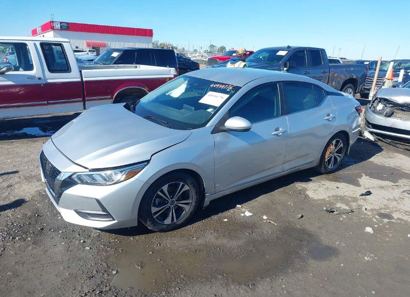 Photo 2 of 2020 Nissan Sentra SV XTRONIC CVT (VIN 3N1AB8CV5LY252053)
