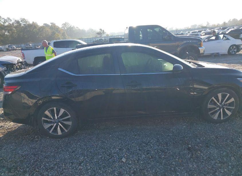 Photo 13 of 2020 Nissan Sentra SV XTRONIC CVT (VIN 3N1AB8CV5LY278037)