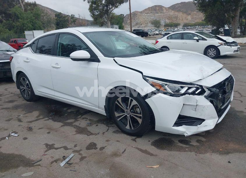 2020 Nissan Sentra SV XTRONIC CVT (VIN 3N1AB8CV5LY279916) main photo