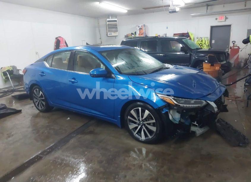 2020 Nissan Sentra SV XTRONIC CVT (VIN 3N1AB8CV5LY313482) main photo