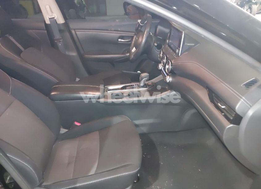 Photo 5 of 2021 Nissan Sentra SV XTRONIC CVT (VIN 3N1AB8CV5MY210340)
