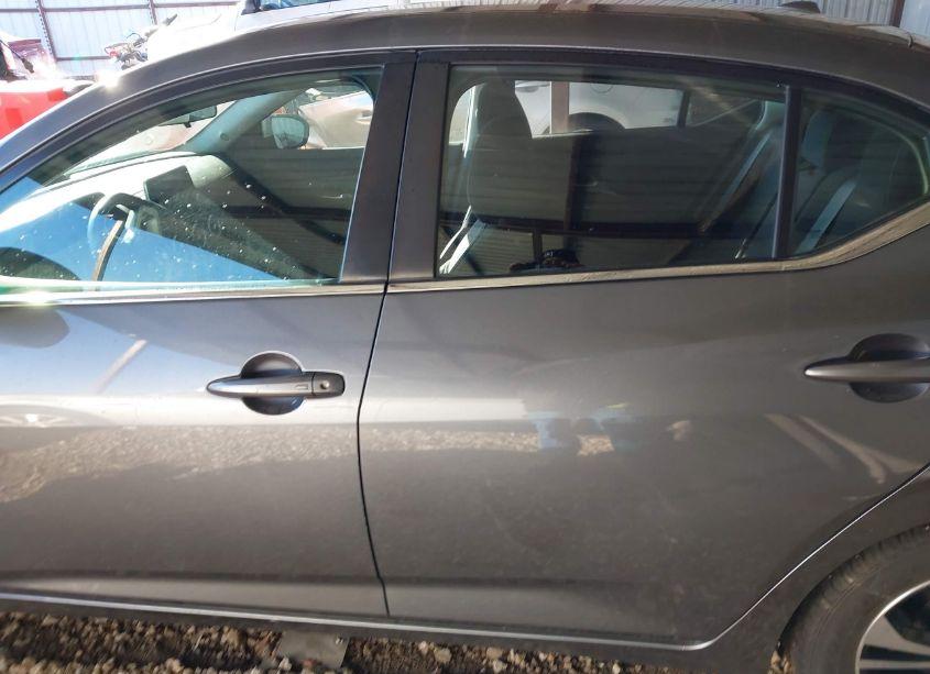 Photo 14 of 2021 Nissan Sentra SV XTRONIC CVT (VIN 3N1AB8CV5MY236176)