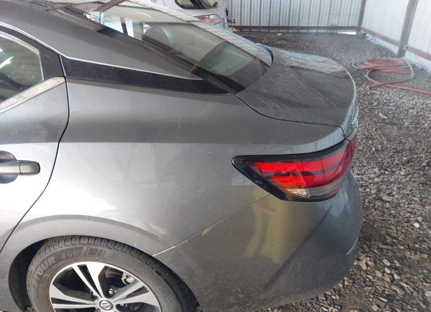 Photo 3 of 2021 Nissan Sentra SV XTRONIC CVT (VIN 3N1AB8CV5MY236176)