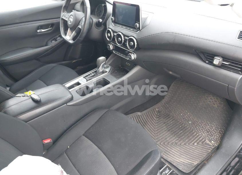 Photo 5 of 2021 Nissan Sentra SV XTRONIC CVT (VIN 3N1AB8CV5MY249395)