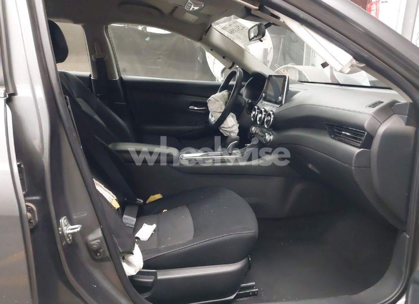 Photo 5 of 2021 Nissan Sentra SV XTRONIC CVT (VIN 3N1AB8CV5MY252488)