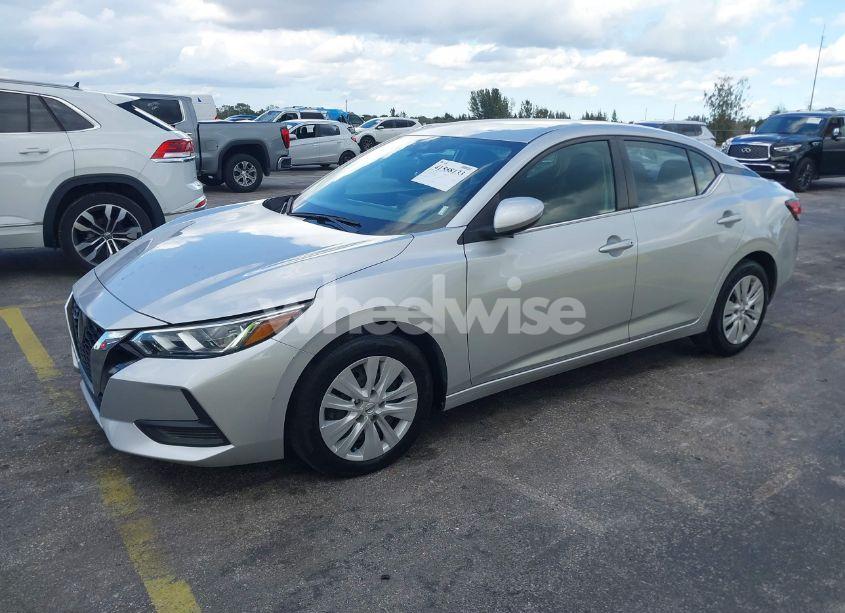 Photo 2 of 2021 Nissan Sentra SV XTRONIC CVT (VIN 3N1AB8CV5MY272398)