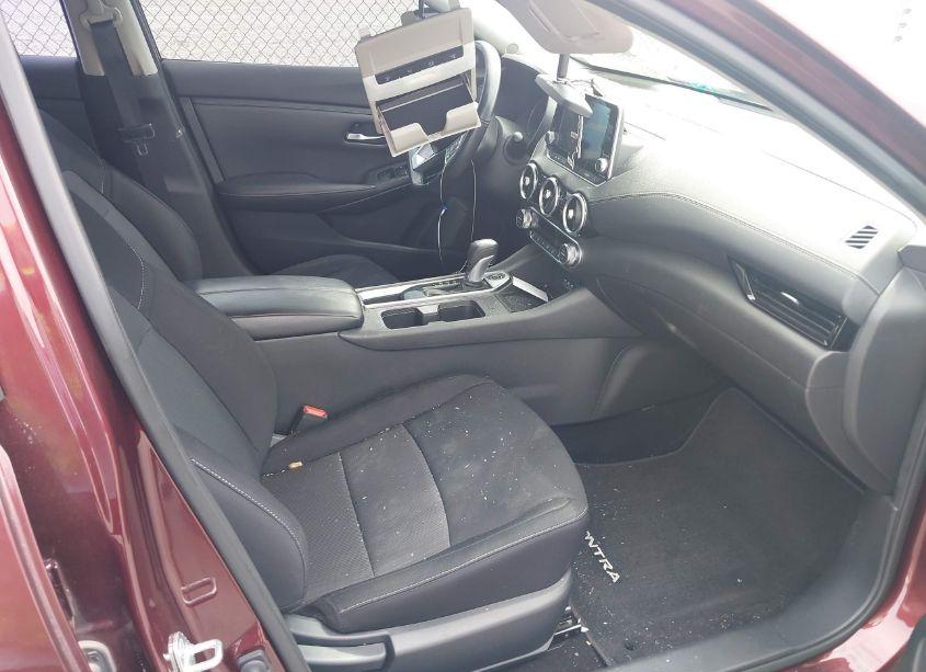 Photo 5 of 2021 Nissan Sentra SV XTRONIC CVT (VIN 3N1AB8CV5MY301138)