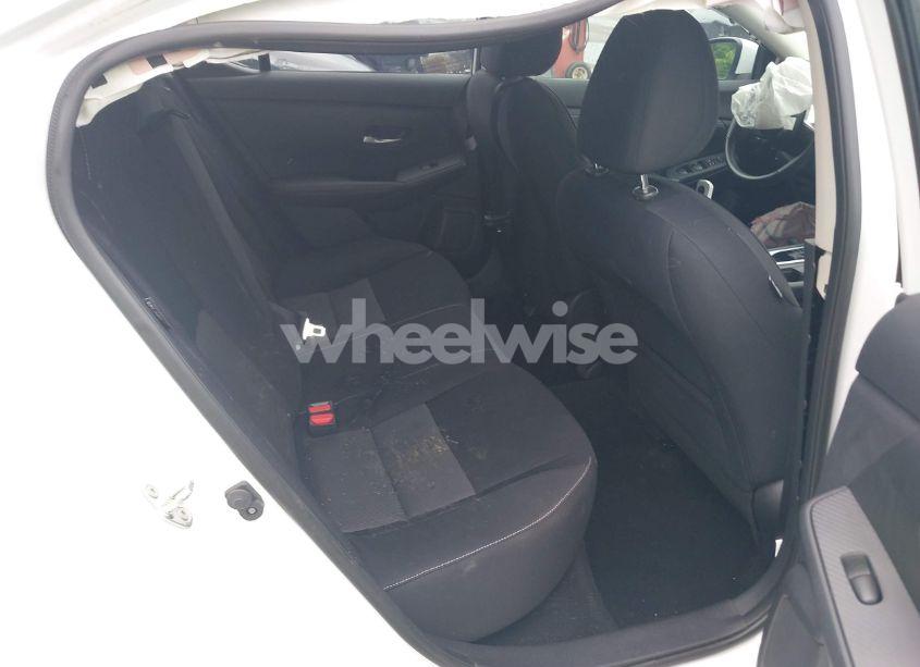 Photo 8 of 2021 Nissan Sentra SV XTRONIC CVT (VIN 3N1AB8CV5MY325729)