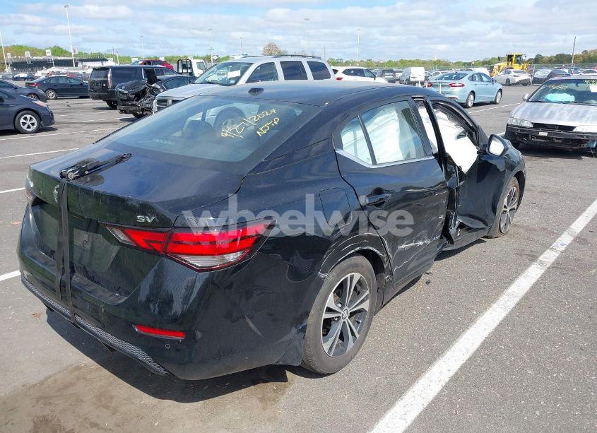 Photo 4 of 2022 Nissan Sentra SV XTRONIC CVT (VIN 3N1AB8CV5NY205950)