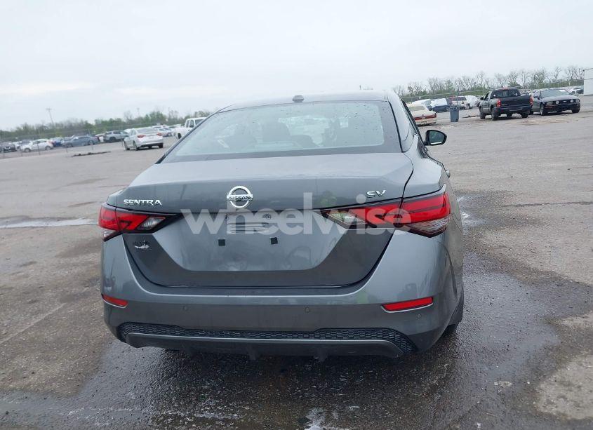 Photo 16 of 2022 Nissan Sentra SV XTRONIC CVT (VIN 3N1AB8CV5NY211974)